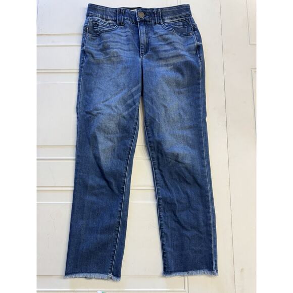 Democracy Denim - Democracy Ab Technology Jeans 6 Blue Raw Hem Cropped Elastic Waist